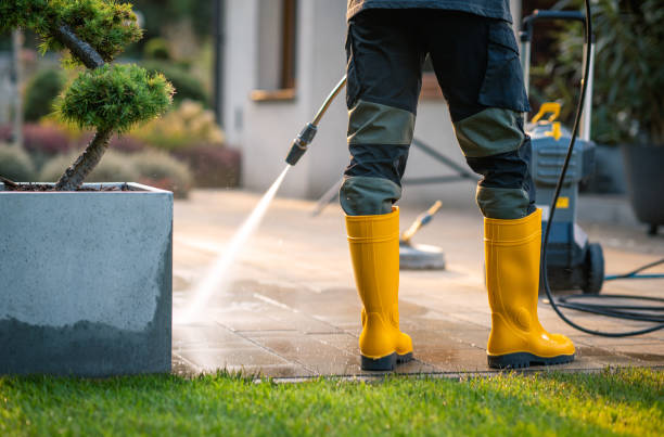 Best Concrete Pressure Washing  in Highland Park, IL